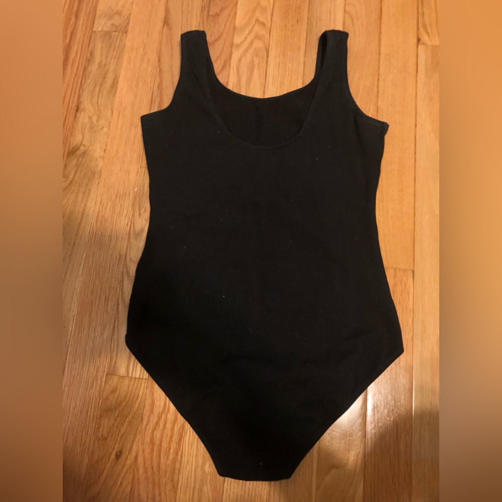 black dance leotard